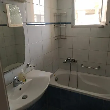 Jenny Daire Nydri (Lefkada)