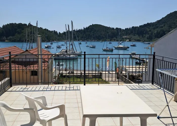 Jenny Nydri (Lefkada)